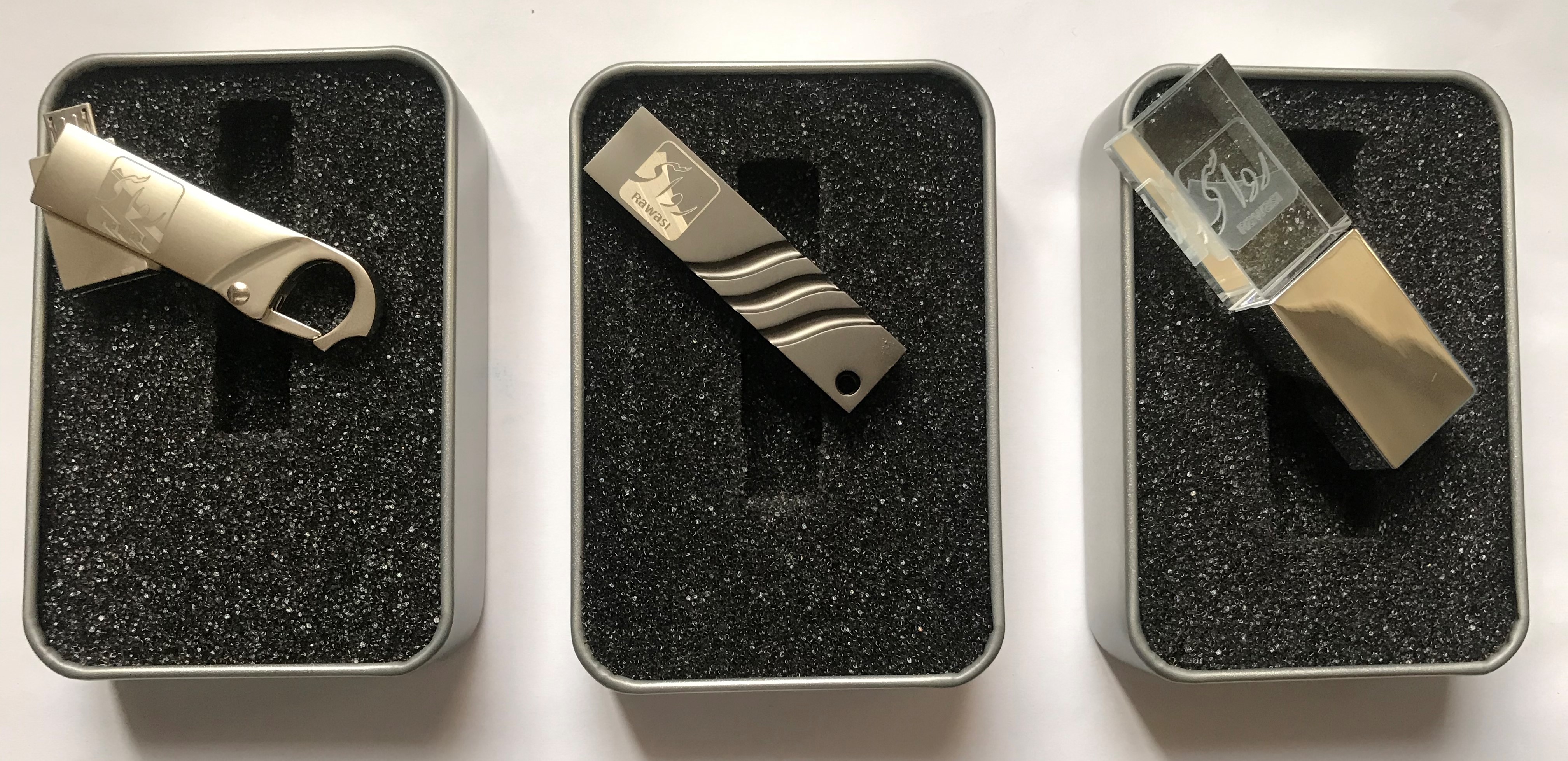 فلش مموری - تجمیع 9 عنوان لوح فشرده